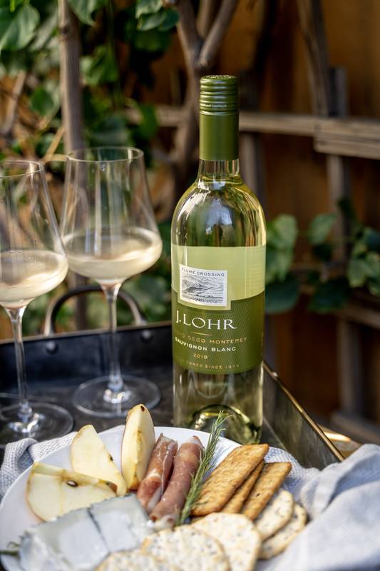 J. Lohr Estates Flume Crossing Sauvignon Blanc 750ml