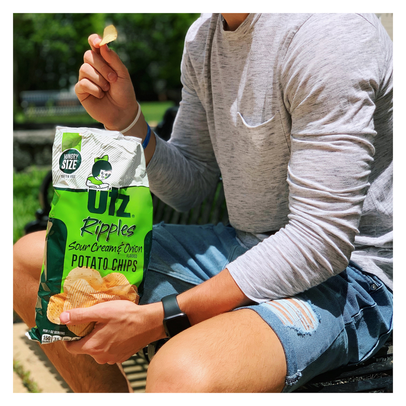 Utz Potato Chips Ripples Sour Cream & Onion 9oz