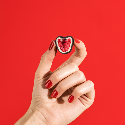 Tru Fru Raspberries Hyper-Dried Fresh in White & Dark Chocolate, 3.4oz