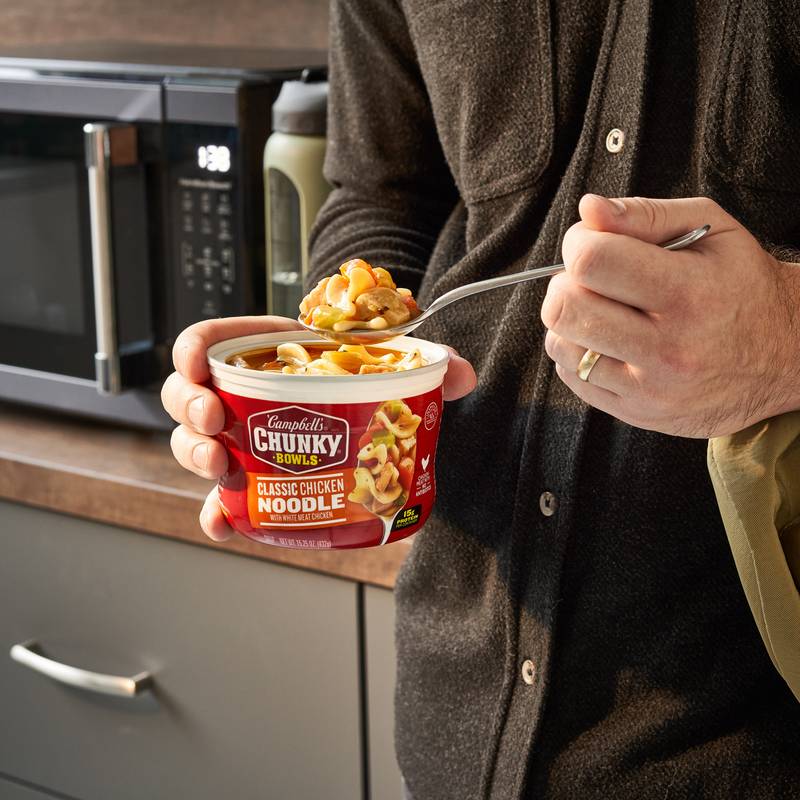 Campbell's Chunky Classic Chicken Noodle Soup 15.25oz