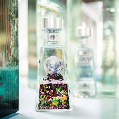 1800 Essential Artist 11 with Dustin Yellin Tequila Blanco 750ml (80 Proof)