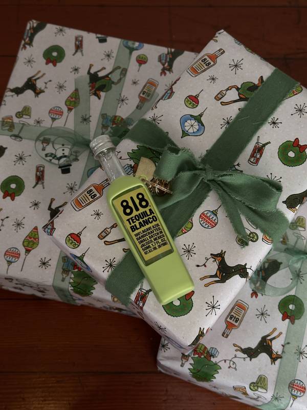 818 Tequila Minis 4-Pack + Gift With Purchase!