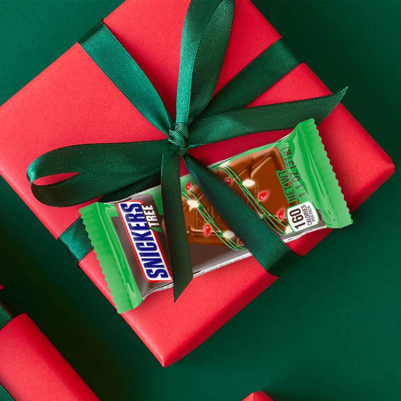SNICKERS Trees Christmas Milk Chocolate Holiday Candy Bar,, 1.1 oz