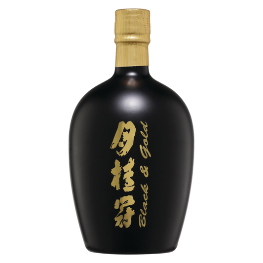 Gekkeikan Sake Black and Gold 750 ml