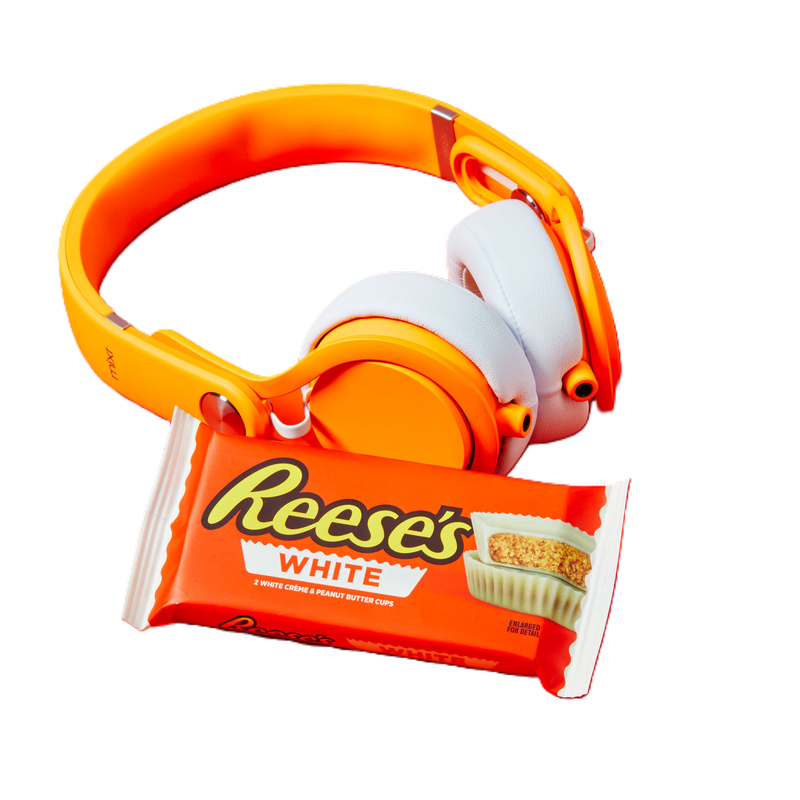 REESE'S White Creme Peanut Butter Cups, Candy Pack, 1.39 oz