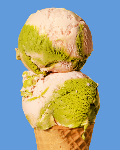 Van Leeuwen Strawberry Matcha Latte Pint 14oz