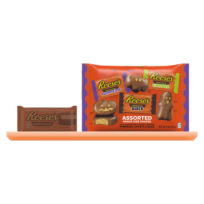 REESE'S Assorted Milk Chocolate Snack Size Peanut Butter Shapes, Halloween Candy Variety Bag, 9 oz