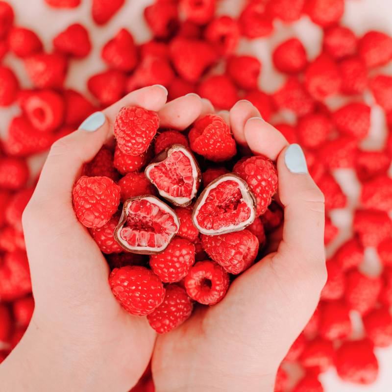 Tru Fru Natures Raspberries Hyper Chilled in White & Milk Chocolate