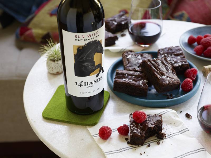 14 Hands Run Wild Red Blend 750 ml