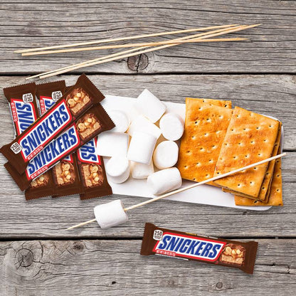 SNICKERS Chocolate Candy Bar, Full Size 1.86 oz, Chocolate Snacks