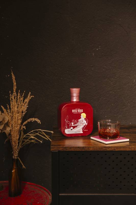 Vita Vera Italian Amaretto Liqueur 700ml (50 Proof)