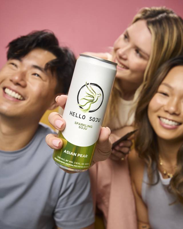 Hello Soju Asian Pear 12oz 4pk 7%ABV