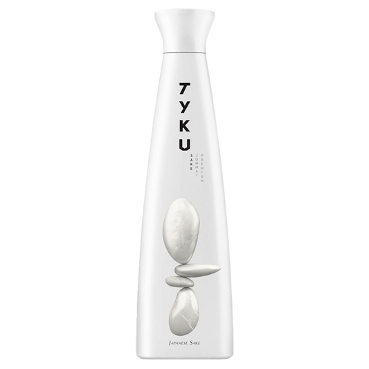 Ty Ku Junmai Premium Sake 720 ml