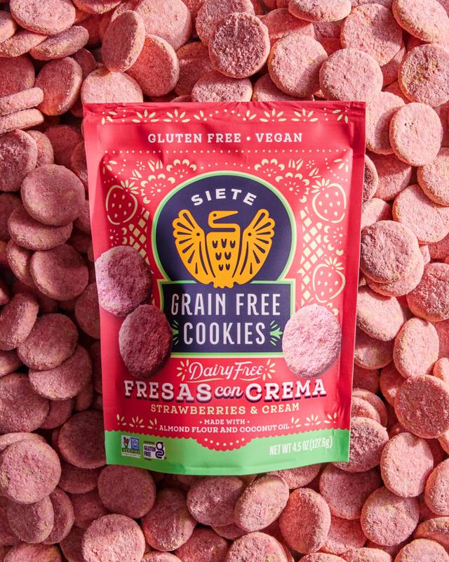 Siete Strawberries and Cream Cookie, 4.5oz