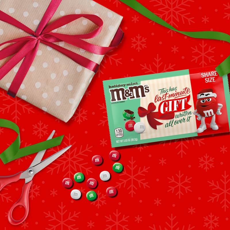M&M'S Mint Chocolate Holiday Message Christmas Candy, Share Size, 2.83 oz