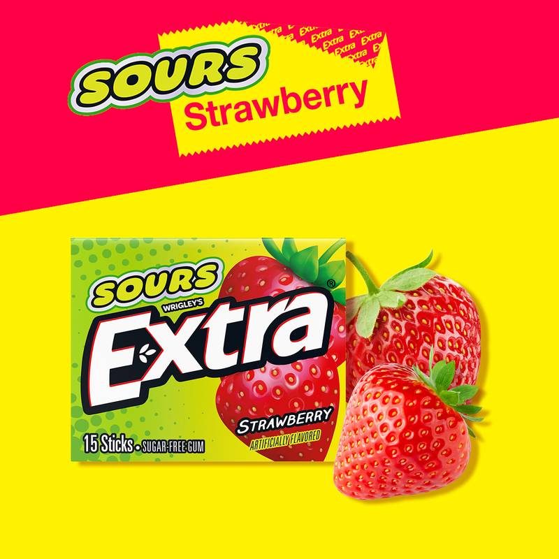 EXTRA SOURS Strawberry Sugar Free Chewing Gum, 15 Stick Pack