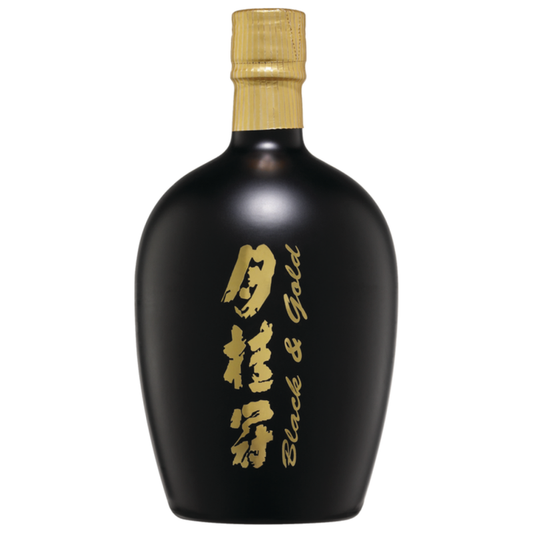 Gekkeikan Sake Black and Gold 750 ml