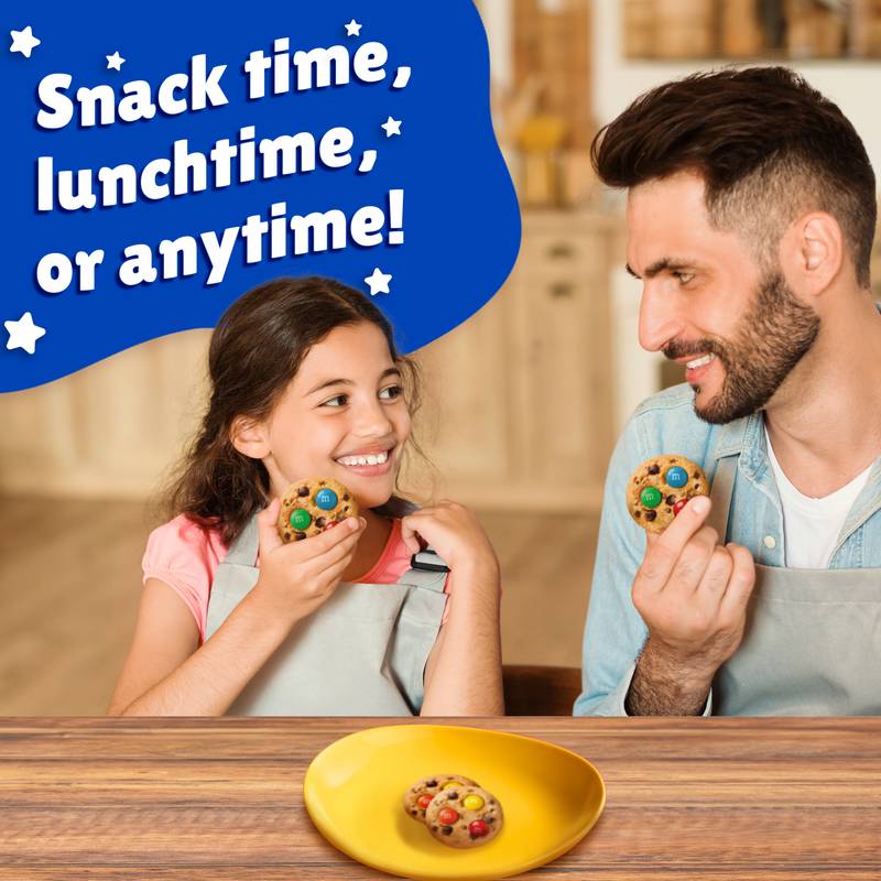 Keebler Chips Deluxe Cookies Made with M&M’s, Chocolate Chip Cookies Made with M&M’s, Family Size, 14.6 oz